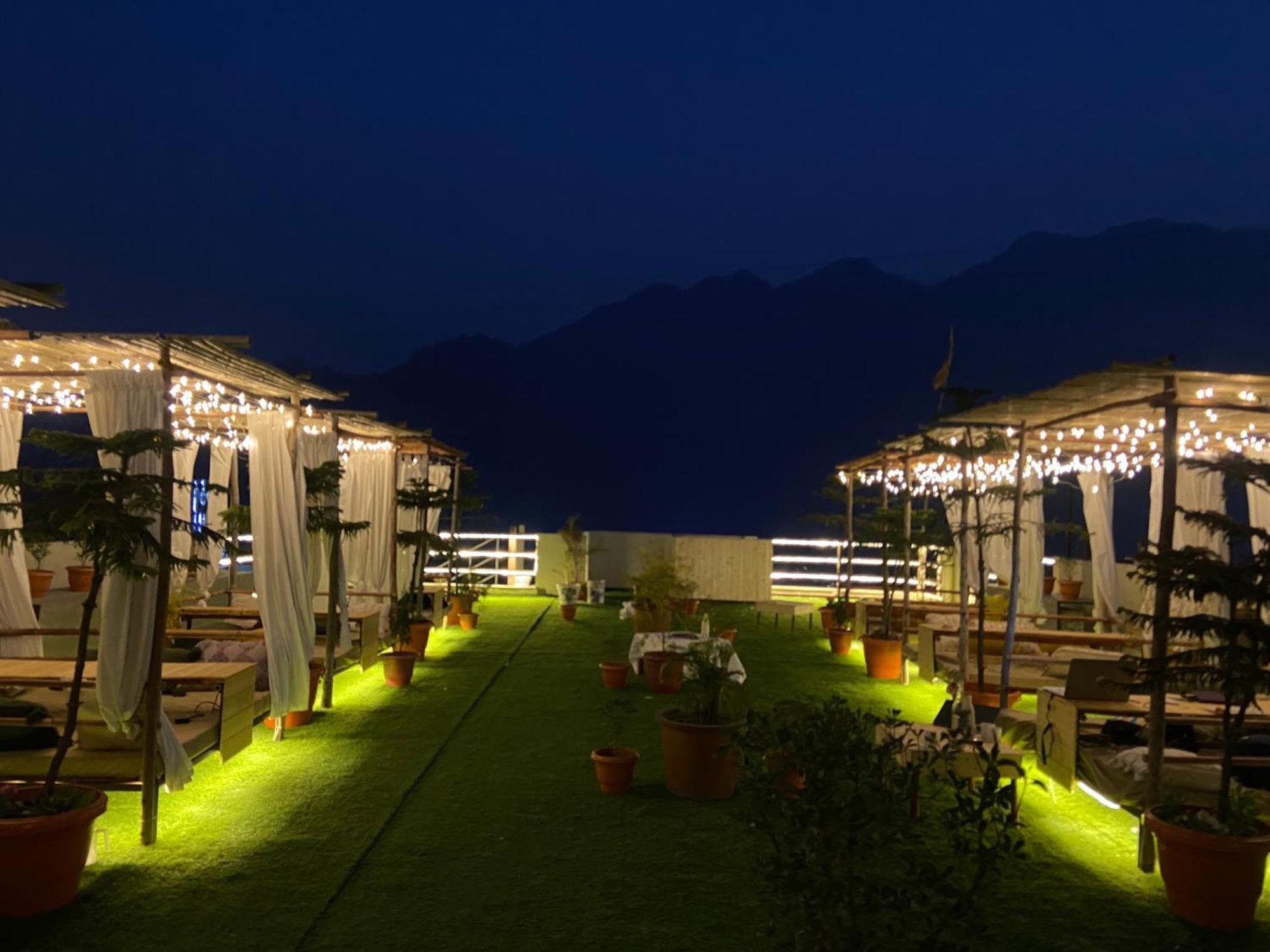Hotel Aqua Vibes Rishikesh Exterior photo