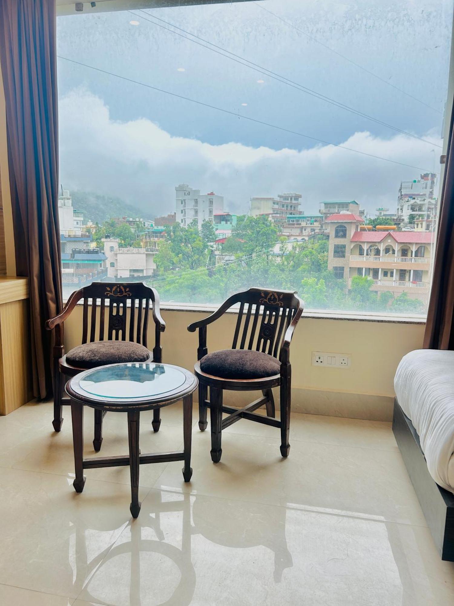 Hotel Aqua Vibes Rishikesh Exterior photo